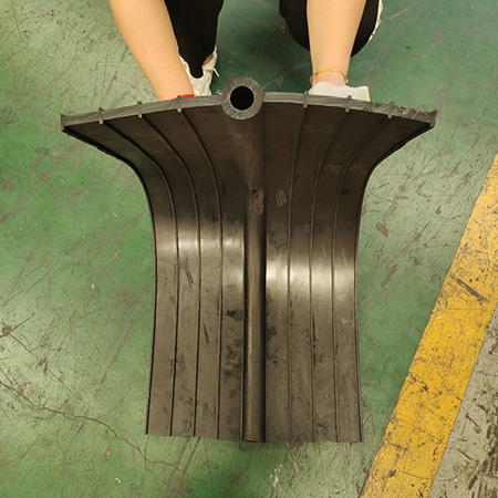 中埋橡膠止水帶